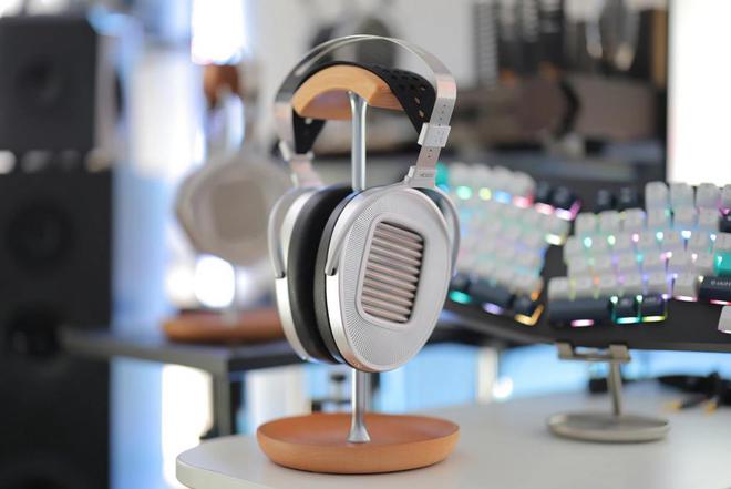 品牌HIFIMAN海菲曼踏出科技自强路九游会破浪出海展新声——中国音频头部(图7)